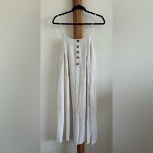 Elegant White Maxi Dress